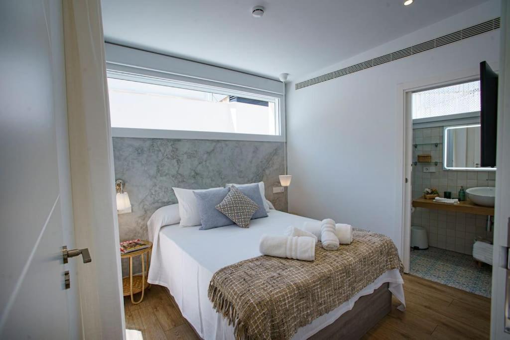 Mini Hotel In The Heart Of Sevilla For Exclusive Usage Exterior foto